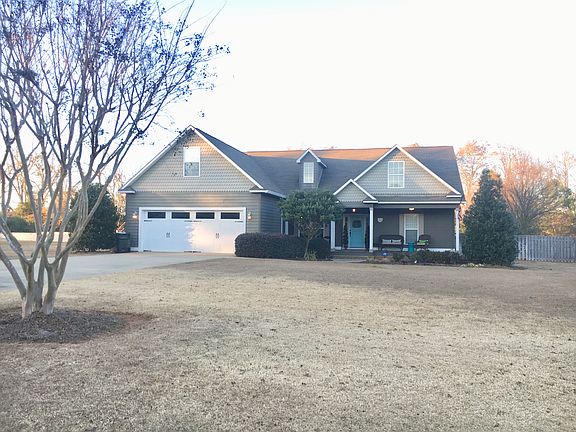 100 Cobblestone Lane