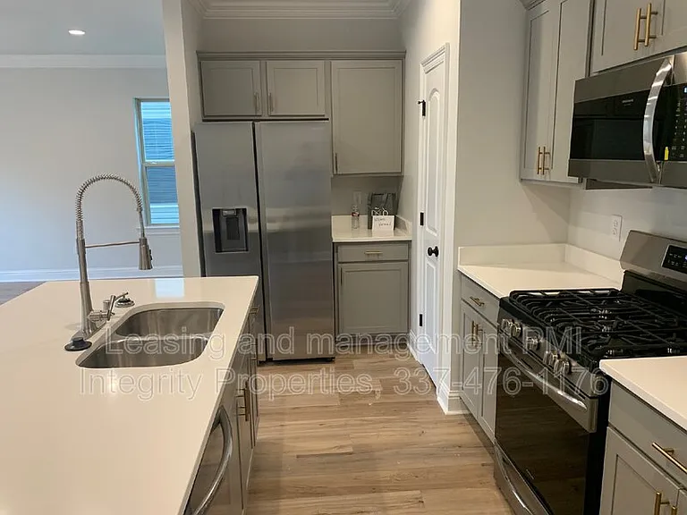 7832 Pisa Dr — Photo 10