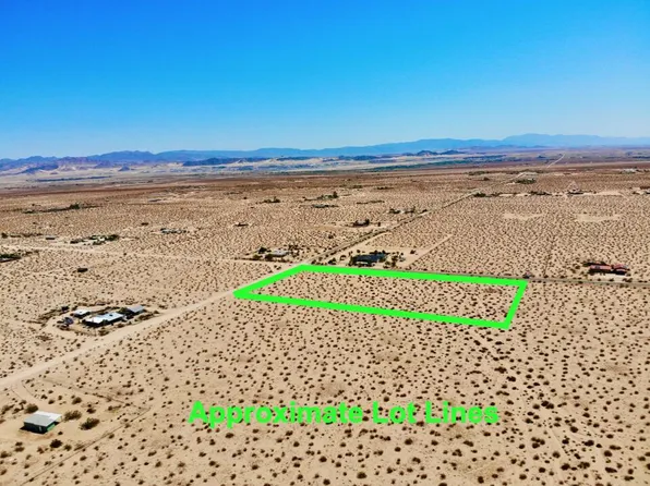 3334 Bluegrass Ave, Twentynine Palms, CA 92277