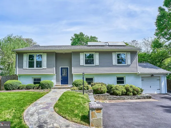 4414 Rollingbrooke Ct, Alexandria, VA 22306