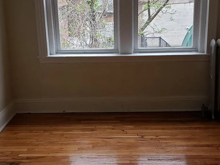 1450 Commonwealth Ave #17 — Photo 2