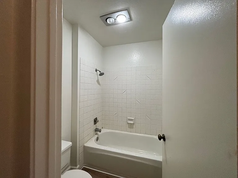 2957 Plaza Miguel — Photo 24