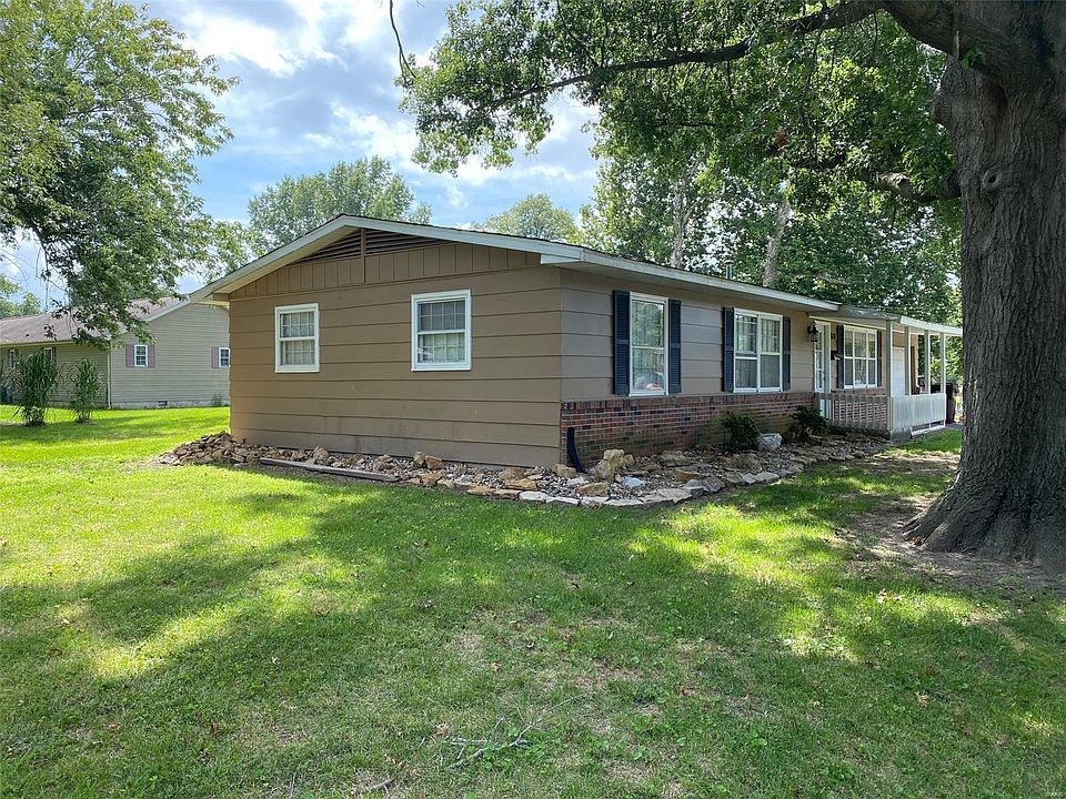 610 N 6th St, Benld, IL 62009 Zillow