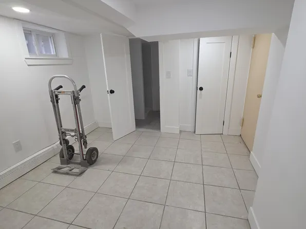 (undisclosed Address), Bronx, NY 10461