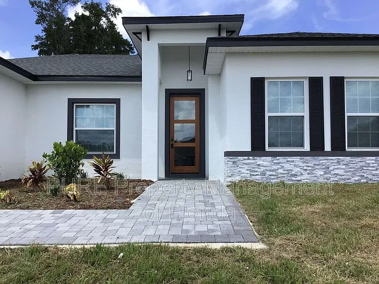 4285 NW 1st Court Rd — Photo 2