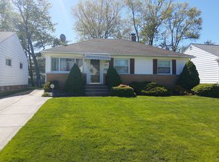 1328 W Miner Rd, Mayfield Heights, OH 44124