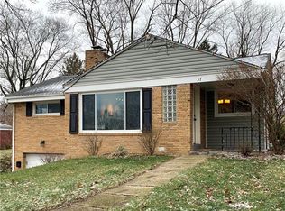 37 Ladera Dr, Bethel Park, PA 15102