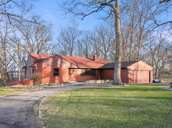 1630 Raymond St, South Elgin, IL 60177