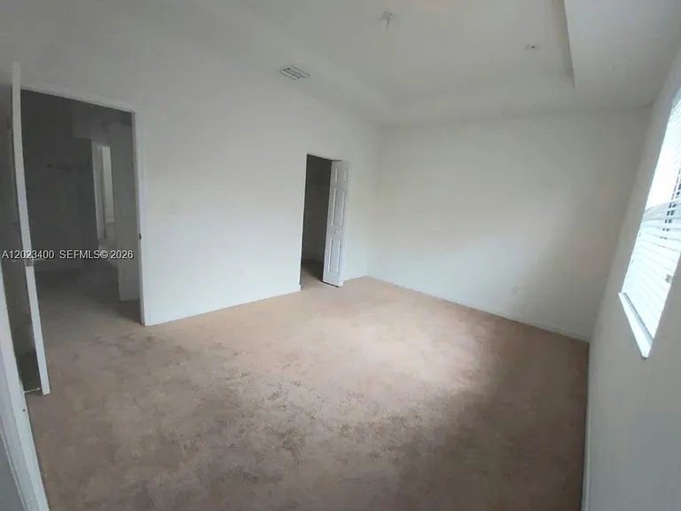 9261 W 33rd Way — Photo 5