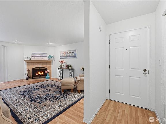 4th image of 15416 40th Avenue W #B-22