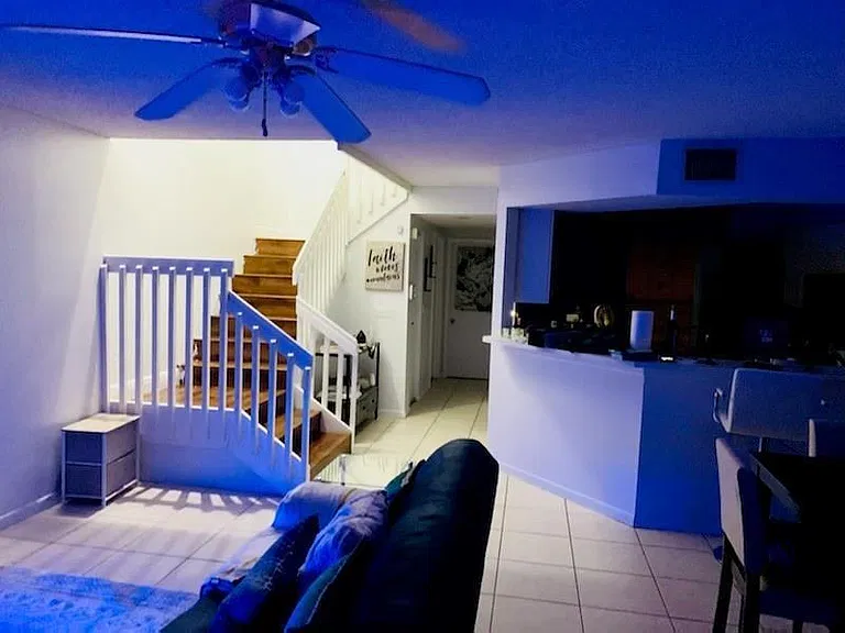 8121 Southgate Blvd — Photo 3
