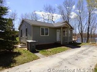 2 Lakeview Cir #A, Niantic, CT 06357