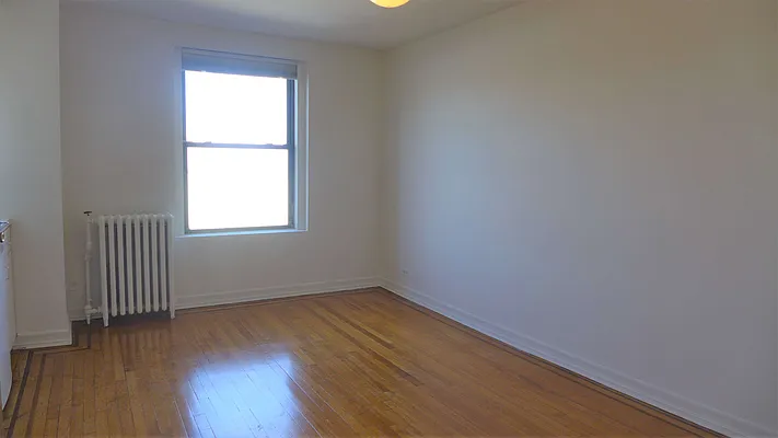 Rented by Garfield Realty  | media 14