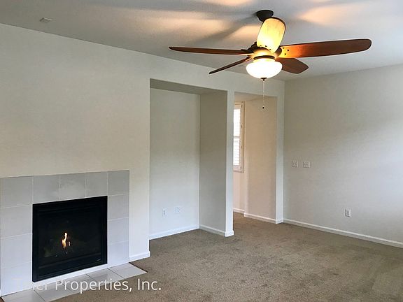 3rd image of 4123 Hellenic Dr