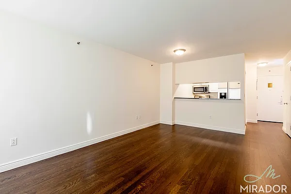 Rented by Mirador Real Estate | media 12