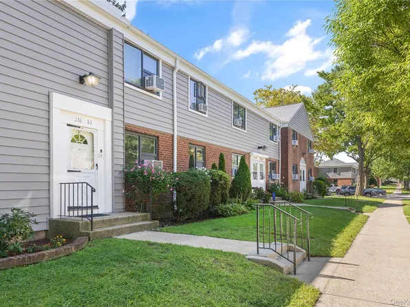 218-10 67th Avenue #Lower, Bayside, NY 11364