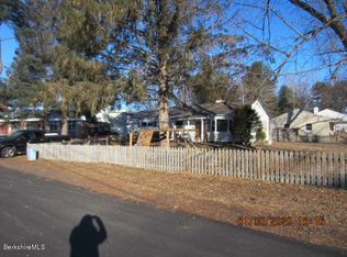 71 Doreen St, Pittsfield, MA 01201
