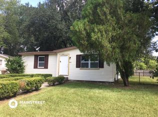 3403 Greenbrier Dr, Jacksonville, FL 32254