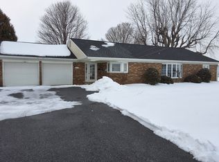 645 Peters Rd, New Holland, PA 17557