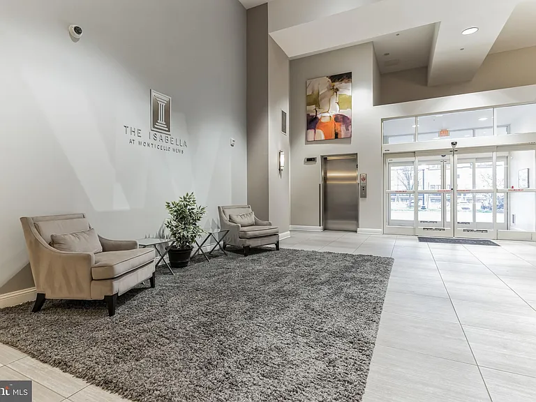 6301 Edsall Rd #521 — Photo 3