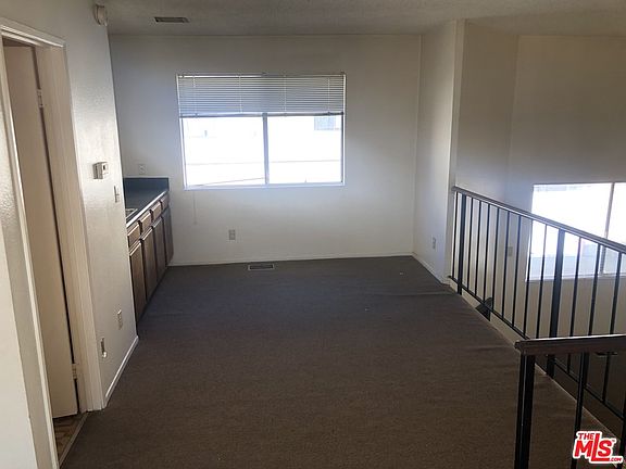3rd image of 14840 Parthenia St APT 21