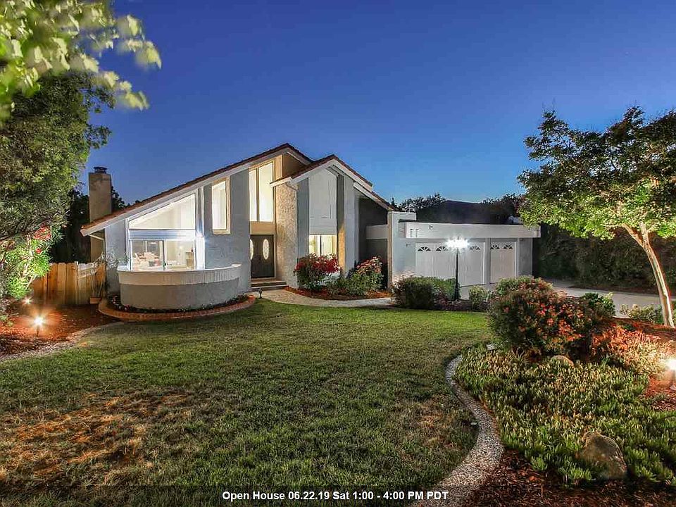 1st image of 46433 Chaparral Dr