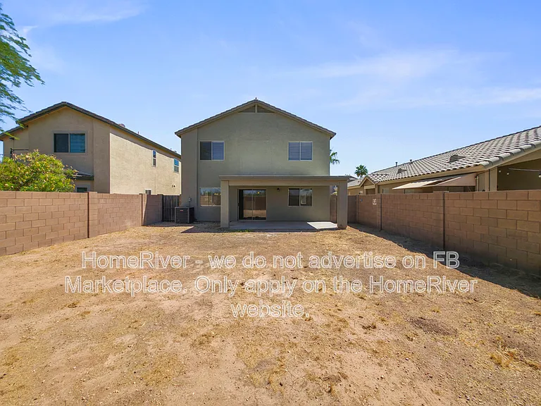 42706 W Hillman Dr — Photo 16