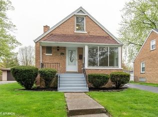 18445 Cowing Ct, Homewood, IL 60430