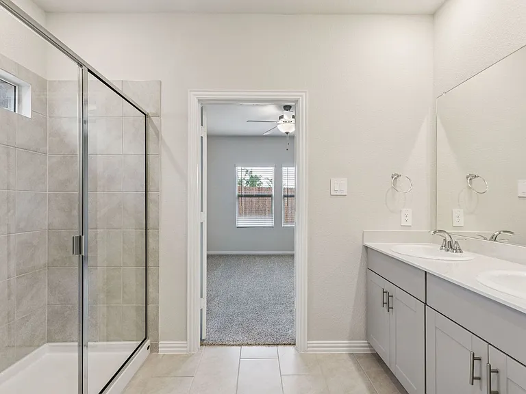 606 Travine Dr — Photo 20