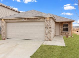 8312 Fitzgerald Ln, North Little Rock, AR 72113