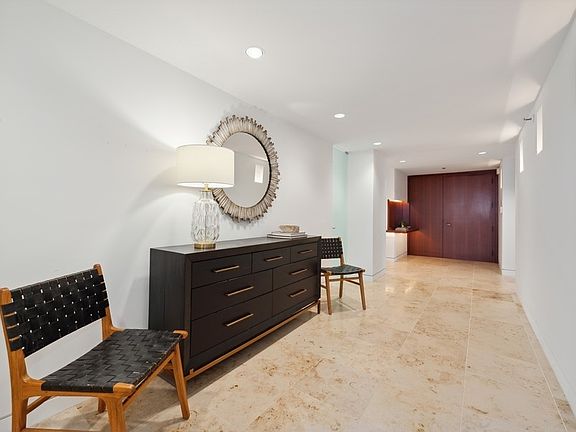 3rd image of 180 E Pearson St APT 5806