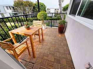 156 4th St APT C, Del Mar, CA 92014