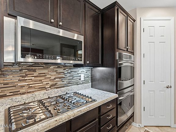 4th image of 3009 E MEADOWVIEW Drive