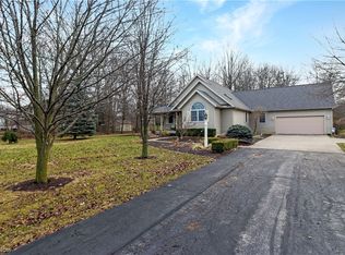 14914 Kneisel Rd, Vermilion, OH 44089