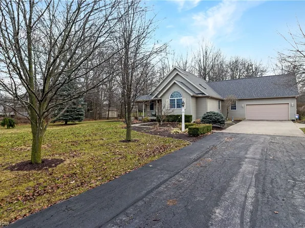 14914 Kneisel Rd, Vermilion, OH 44089