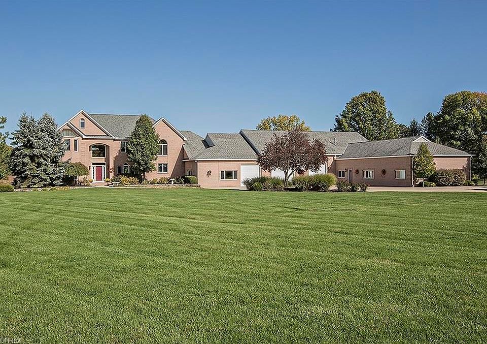 25560 Nichols Rd, Columbia Station, OH 44028 Zillow