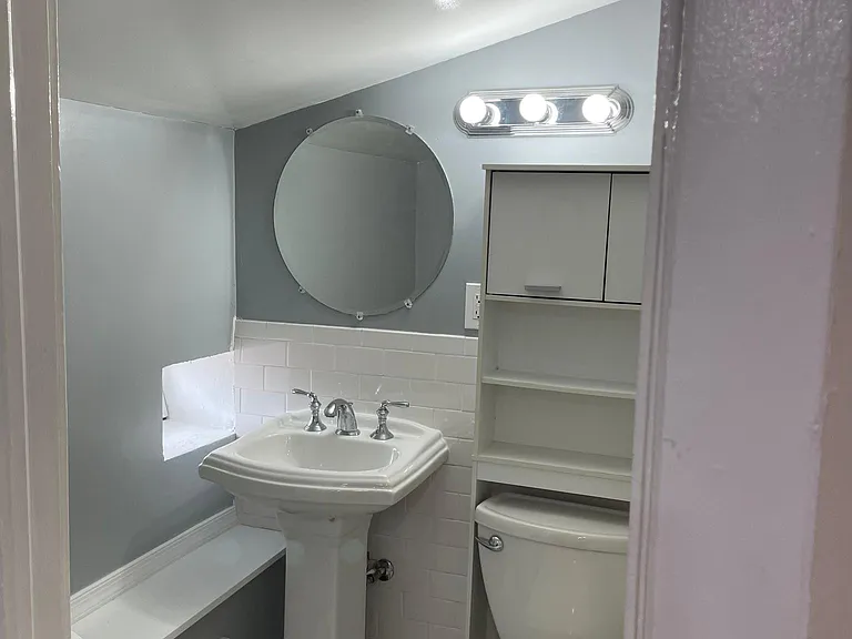 717 Park Ave #4F — Photo 10