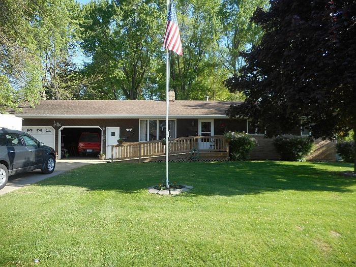 Front of this lovely home, gorgeous front yard