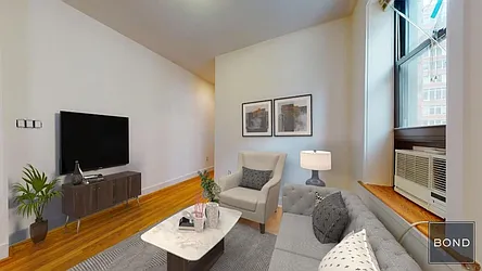 Rented by Bond New York