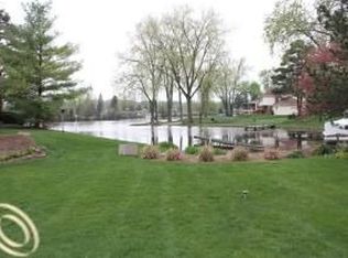 3680 Sleeth Rd, Commerce Township, MI 48382