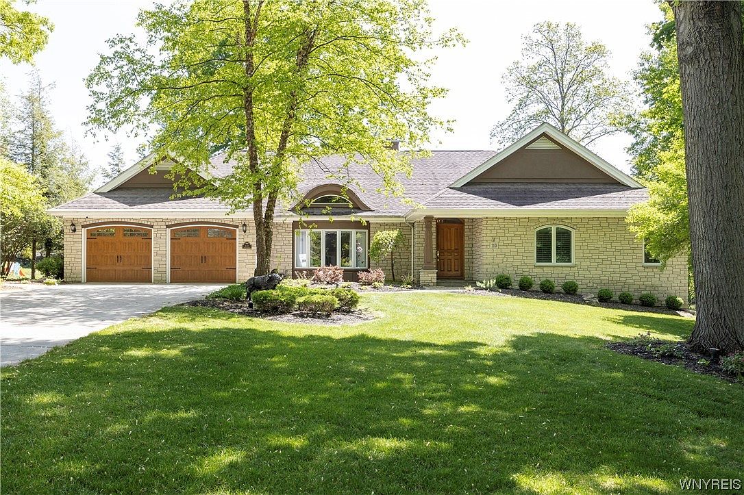 110 S Meadow Dr, Orchard Park, NY 14127 Zillow