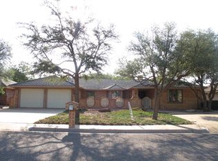 2107 Tech Dr, Levelland, TX 79336