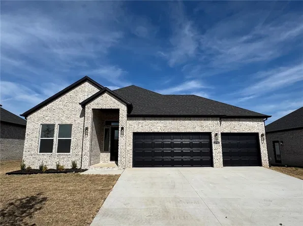 4752 W Succulent St, Fayetteville, AR 72704