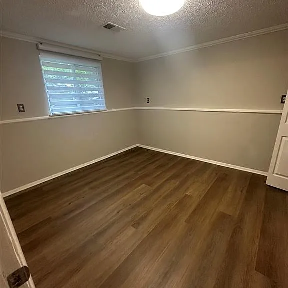 2205 Mill Wood Ct — Photo 25