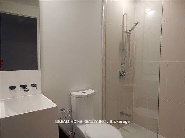 1 Bloor St E #3708 — Photo 11