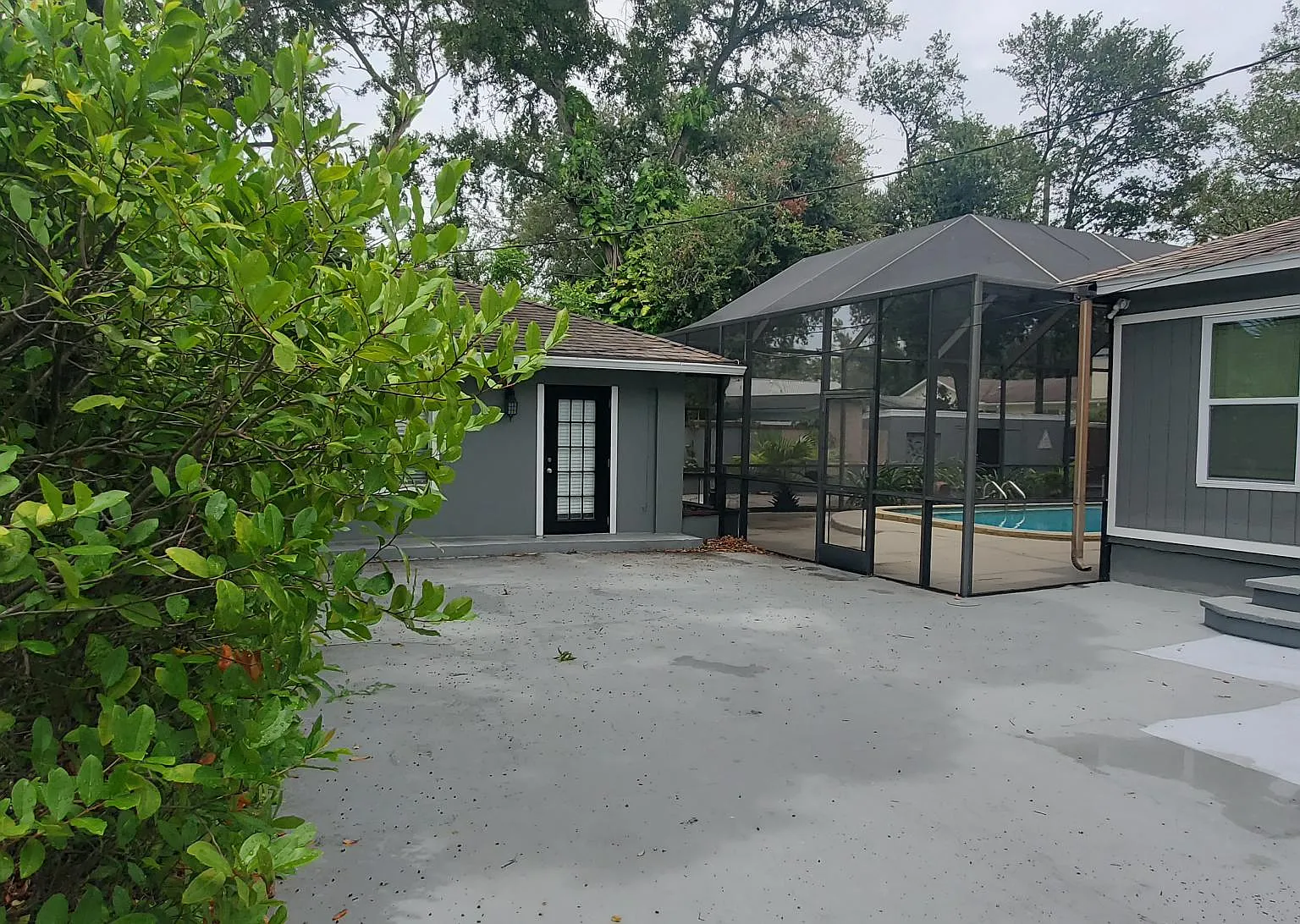 3911 W Morrison Ave — Photo 1