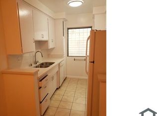 1037 N Genesee Ave APT 4, Los Angeles, CA 90046