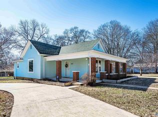 601 4th St, Athens, AL 35611