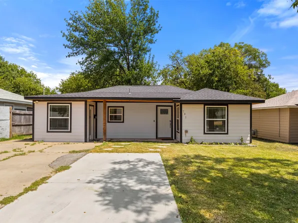 701 SW 5th St, Grand Prairie, TX 75051