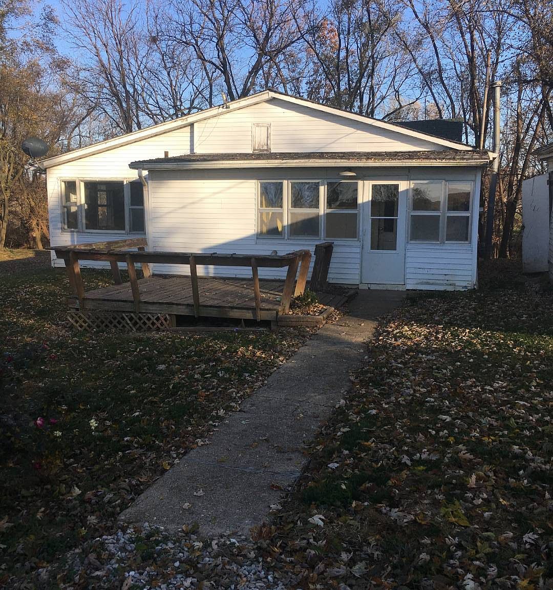45002 State Highway 106 Pittsfield Il 62363 Mls 10953502 Zillow